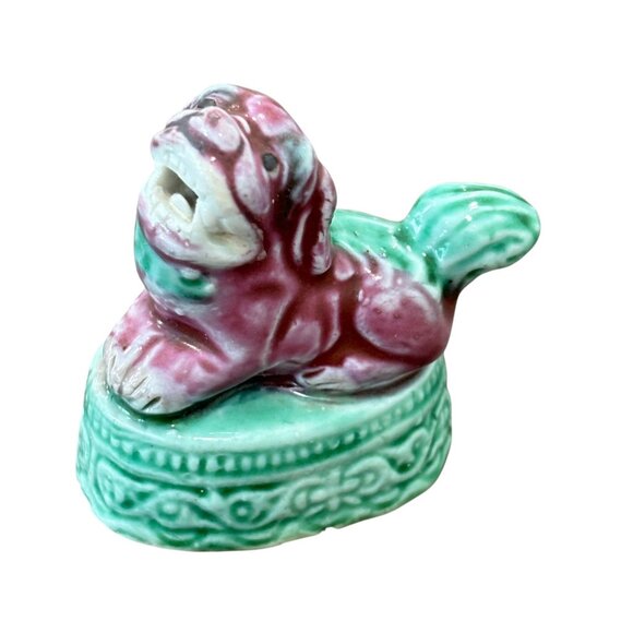 Vintage Chinese Ceramic Foo Dog Figurine Red & Green Glaze Decorative Art Collec - Picture 6 of 6